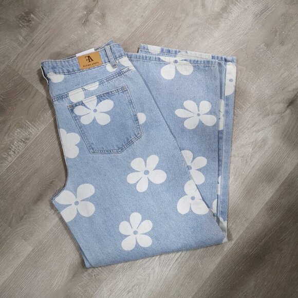 NWT Flying Angel Premium Ladies Size 13/31 Wide Straight Leg High Rise Fit Jeans - Picture 8 of 11